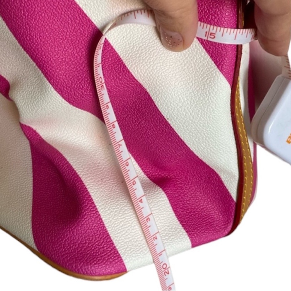 Dooney & Bourke Shoulder Bag - Picture 5 of 8